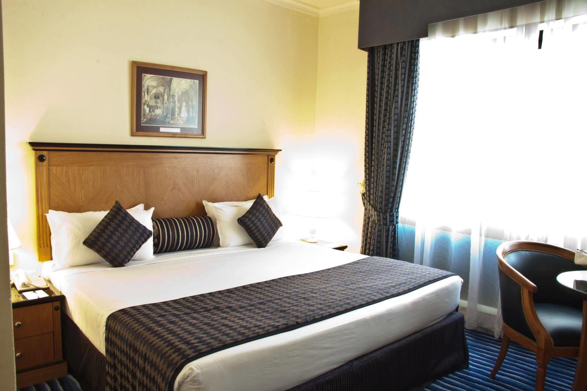 Regal Plaza Hotel Dubaj Zewnętrze zdjęcie